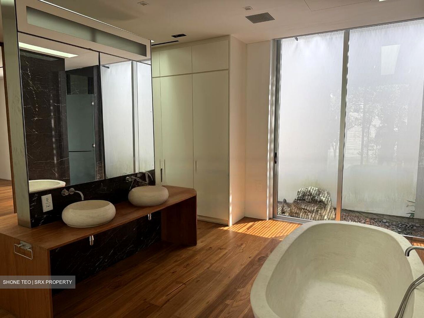 Swiss Club Park (D11), Detached #455678081